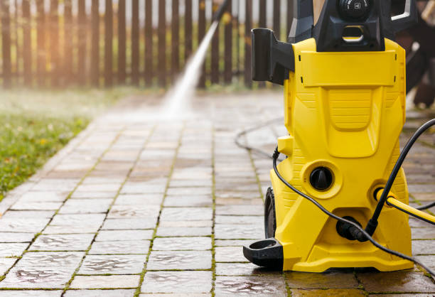 Best Building Exterior Washing  in Leesburg, FL